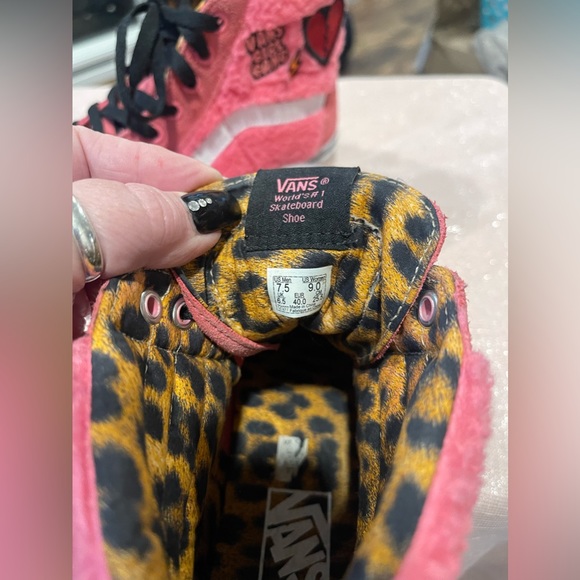 Pink vans size 9 - Picture 2 of 8